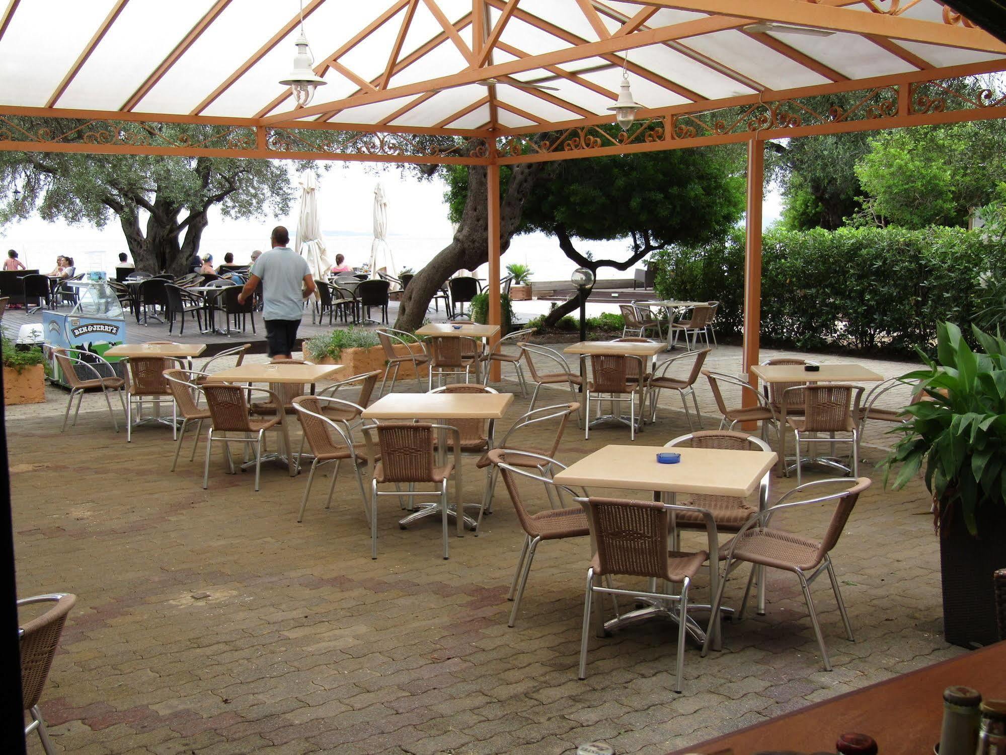 Barbati Beach Holiday Apartment, Corfu,Greece Ngoại thất bức ảnh